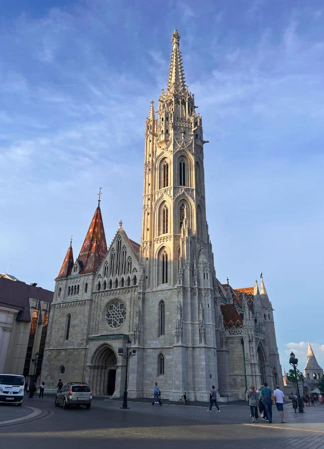 Iglesia de Matías en la colina de Buda