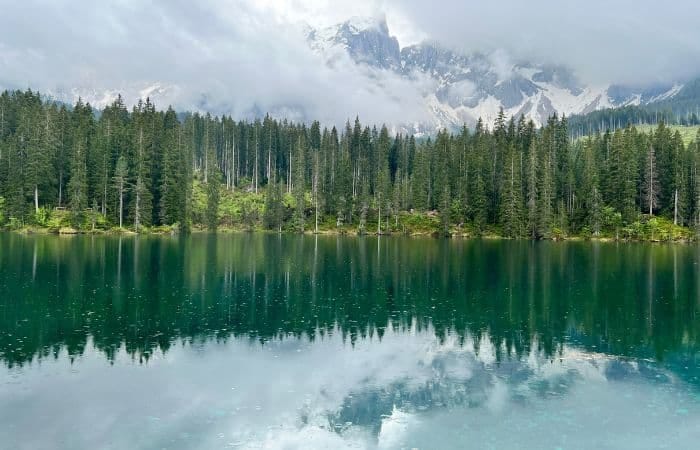 lago di carezza dolomitas